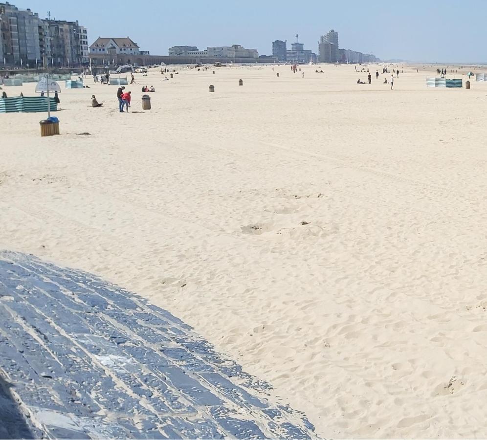 Marjori Oostende Met Gratis Parkeerplaats 外观 照片