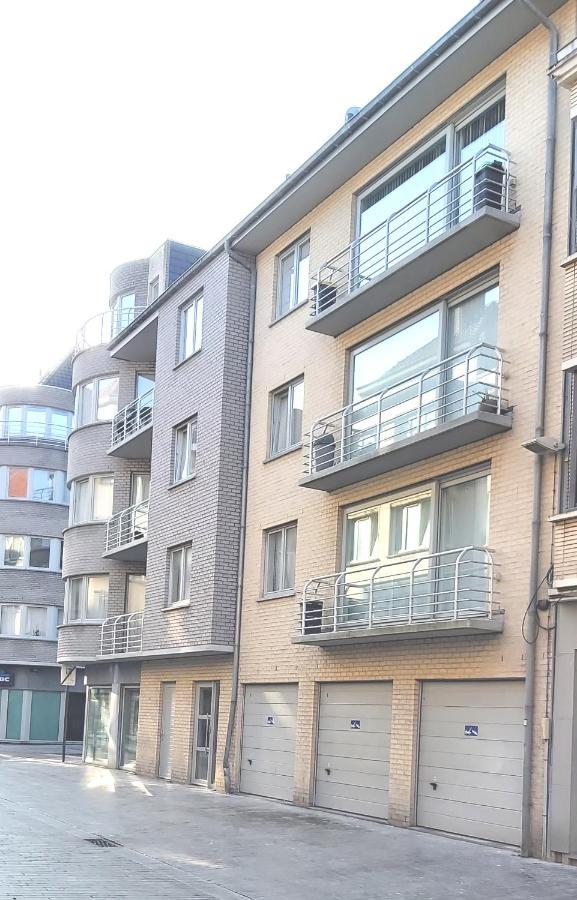 Marjori Oostende Met Gratis Parkeerplaats 外观 照片
