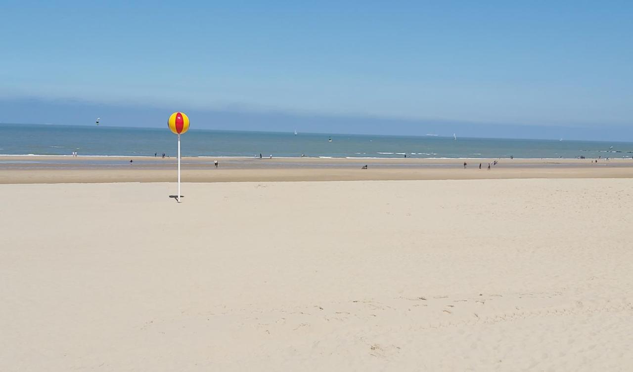Marjori Oostende Met Gratis Parkeerplaats 外观 照片